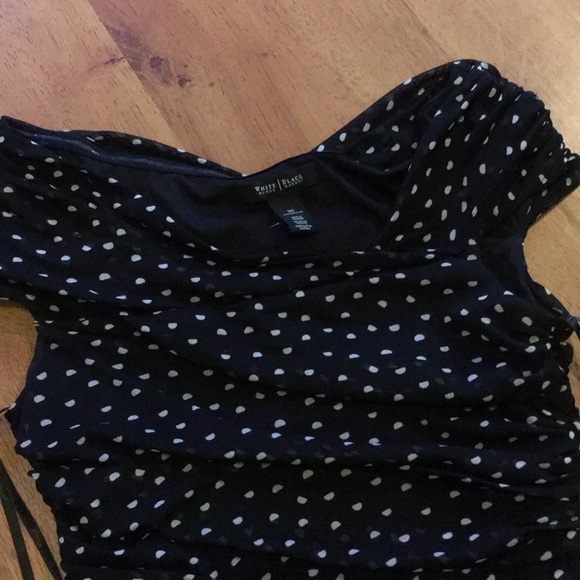 White House black market top - Picture 2 of 3